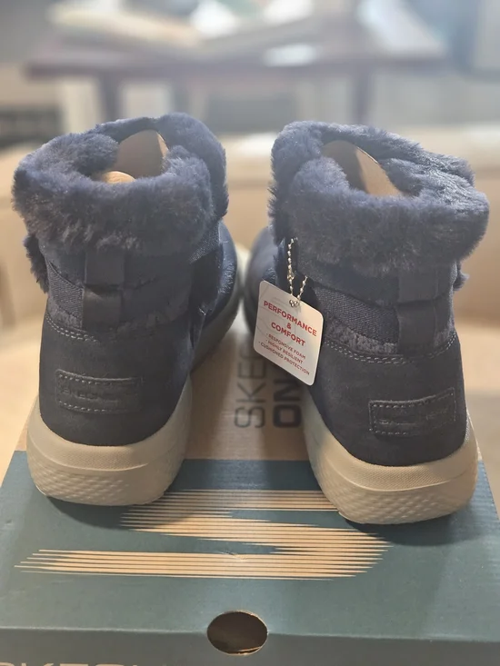 Skechers Navy Blue Faux Fur Ankle Booties - Picture 2 of 6